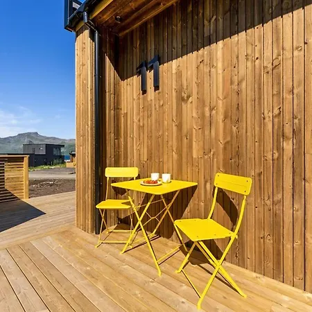 11 - Amazing In Lyngvaer Vakantiehuis