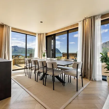 Vakantiehuis 11 - Amazing In Lyngvaer Storoya